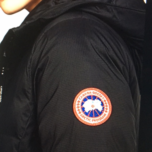 ❌SOLD❌ NWT CANADA GOOSE CAMP HOODED JACKET 🎁 - Picture 8 of 8